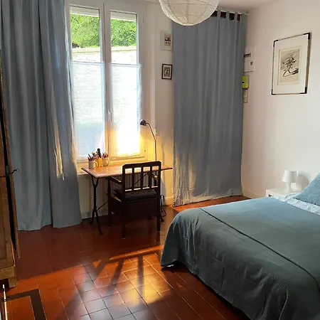 Maison Accueillante Avec Cheminee Apartment